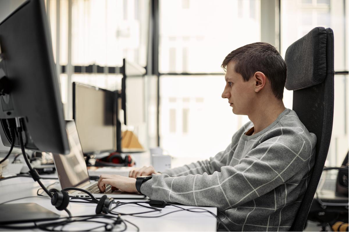 Senior R Software Engineer